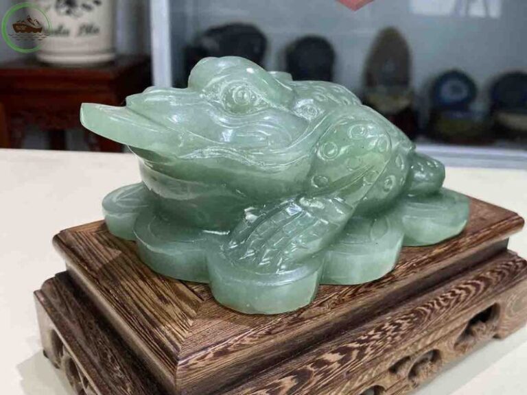 Đá Thạch Anh làm Tượng Cóc Thiềm Thừ