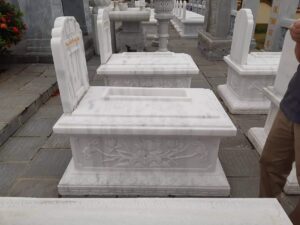 Mộ đá trắng Việt Nam
