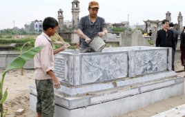 Nên sửa mộ khi nào, vào ngày tháng năm nào là tốt ?