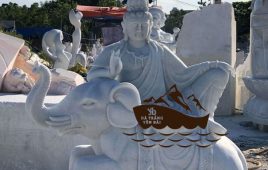 Đặc điểm, ý nghĩa, giá tượng Bồ Tát Phổ Hiền đá trắng