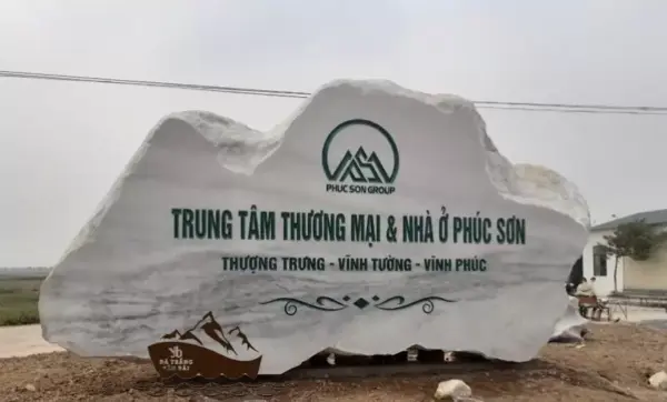 Biển tên đá khối